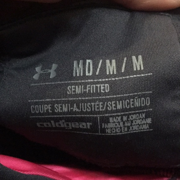 Under Armor sweatshirt (hardly worn) - Picture 2 of 2